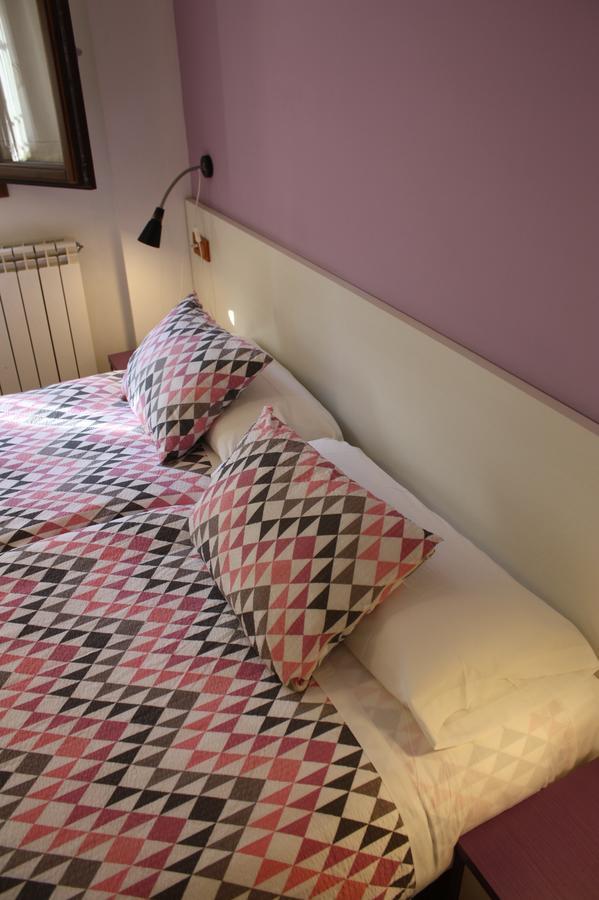 Hostal La Ribera Del Jucar Cuenca  Zewnętrze zdjęcie